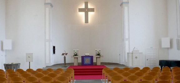 Waldbröl_Kirche.JPG  